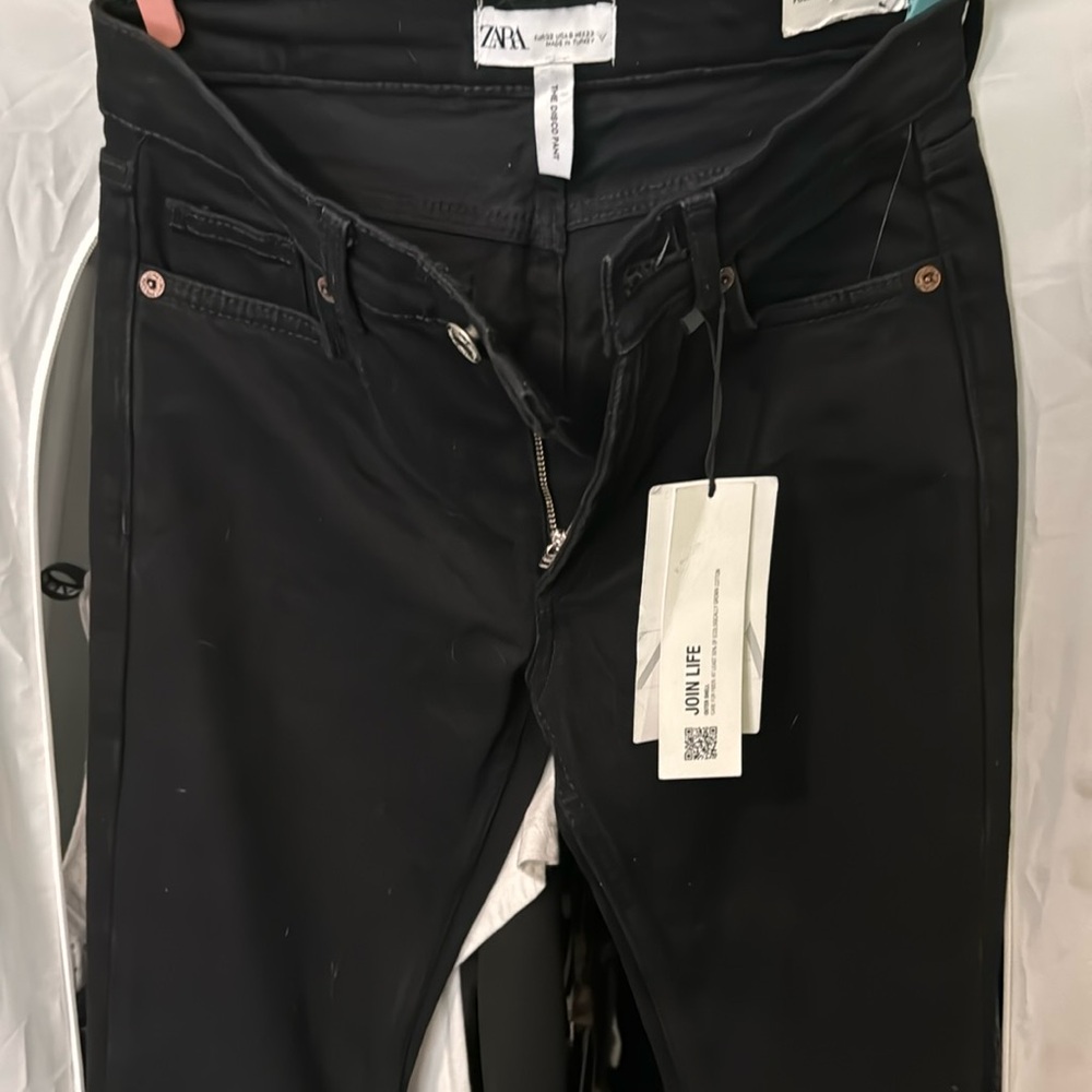 Size 0 Zara black pants size 32s